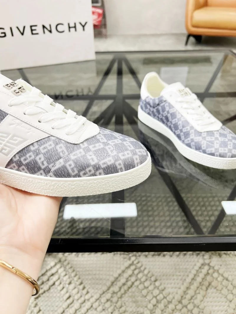 Givenchy Shoes Fashionable 4700