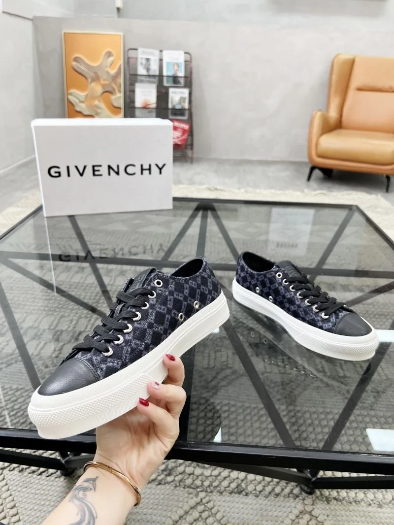 Givenchy Shoes ComfortFit 4791