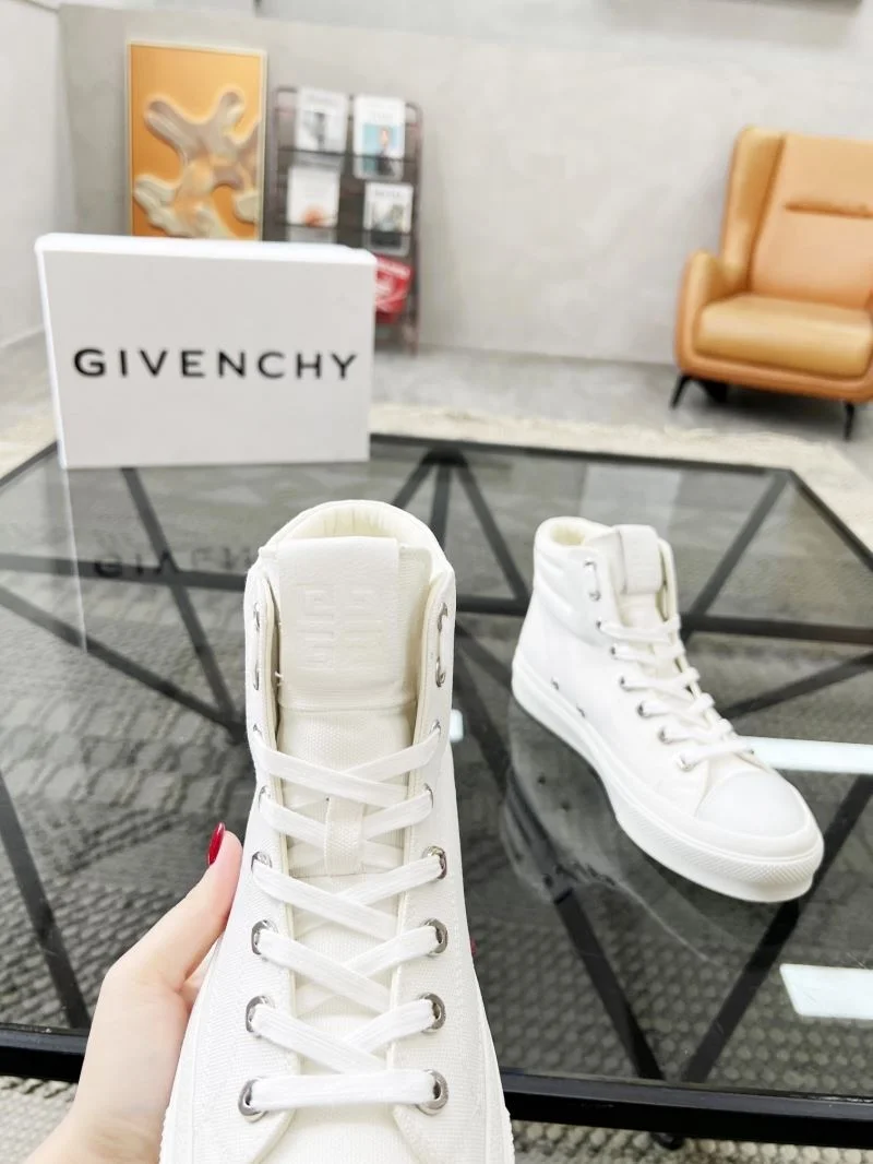 Effortless Givenchy Shoes 4617