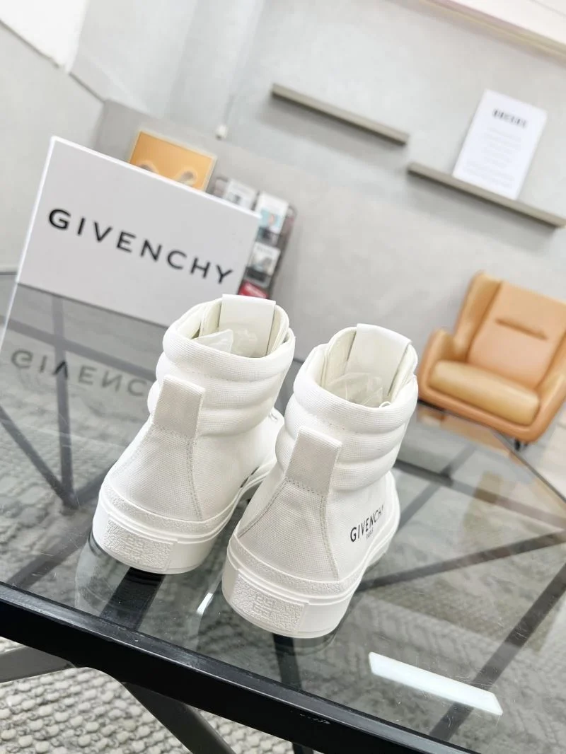 Effortless Givenchy Shoes 4617