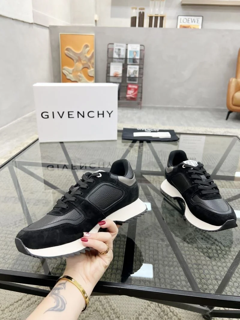 Soft Givenchy Shoes 4613