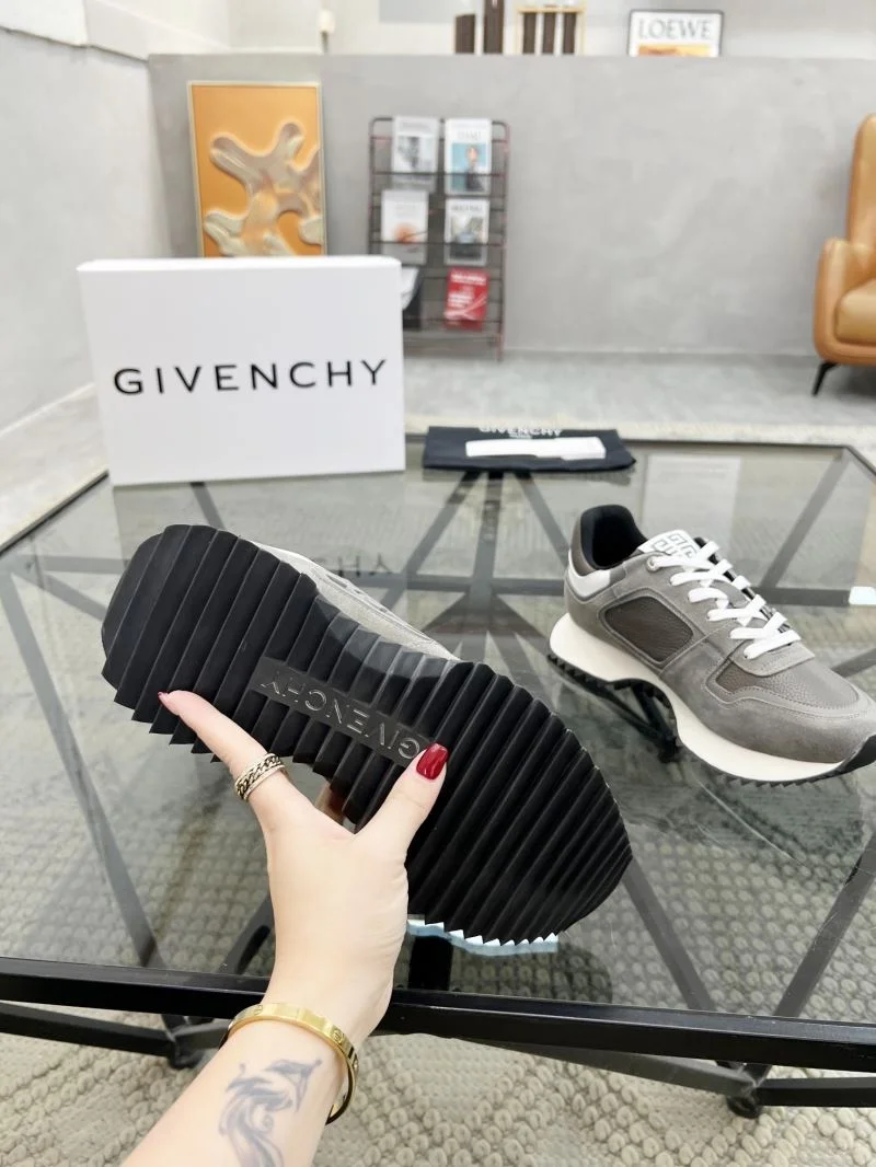 SmartChoice Givenchy Shoes 4618