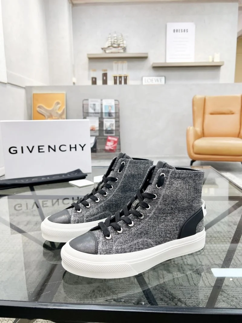 Functional Givenchy Shoes 4628
