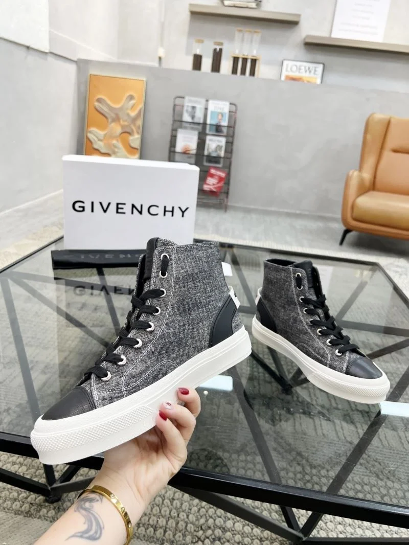 Functional Givenchy Shoes 4628