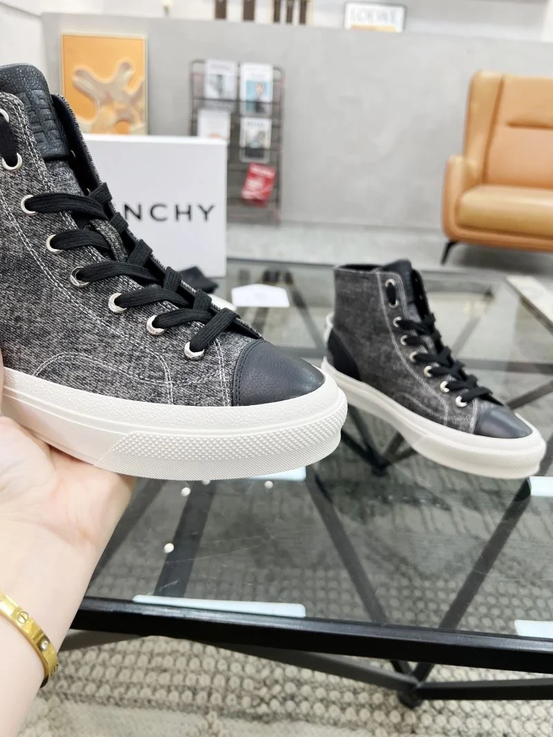 Functional Givenchy Shoes 4628