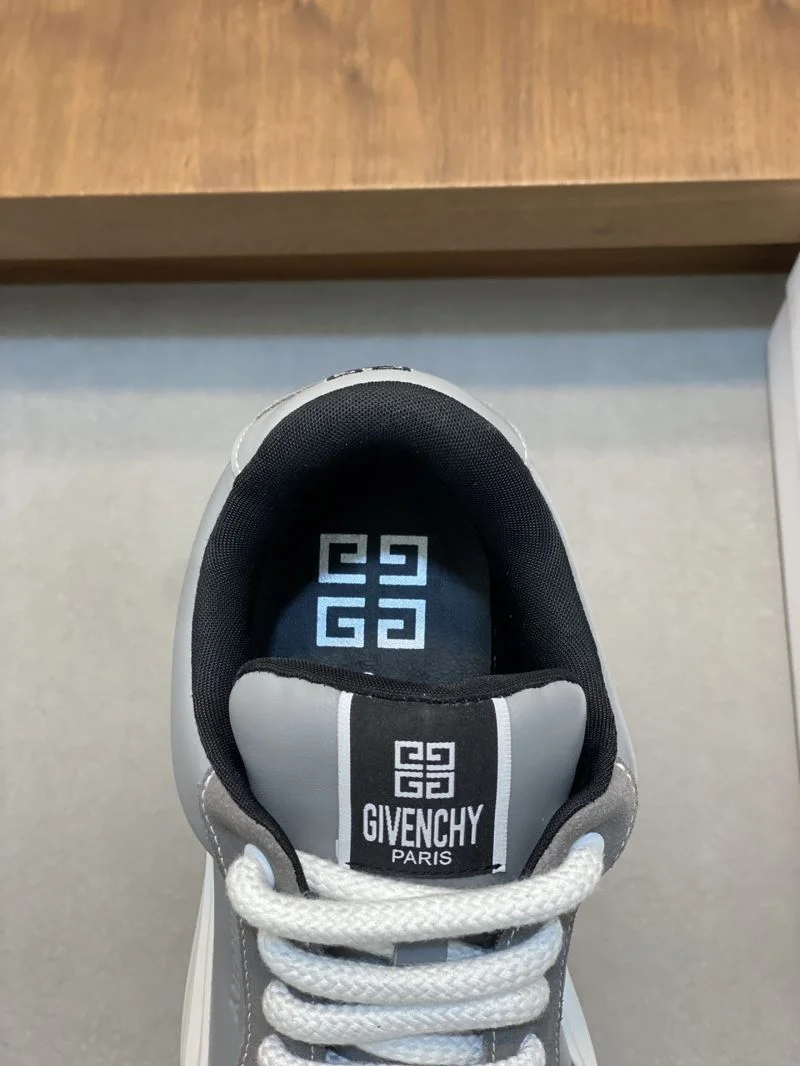 Resilient Givenchy Shoes 4619