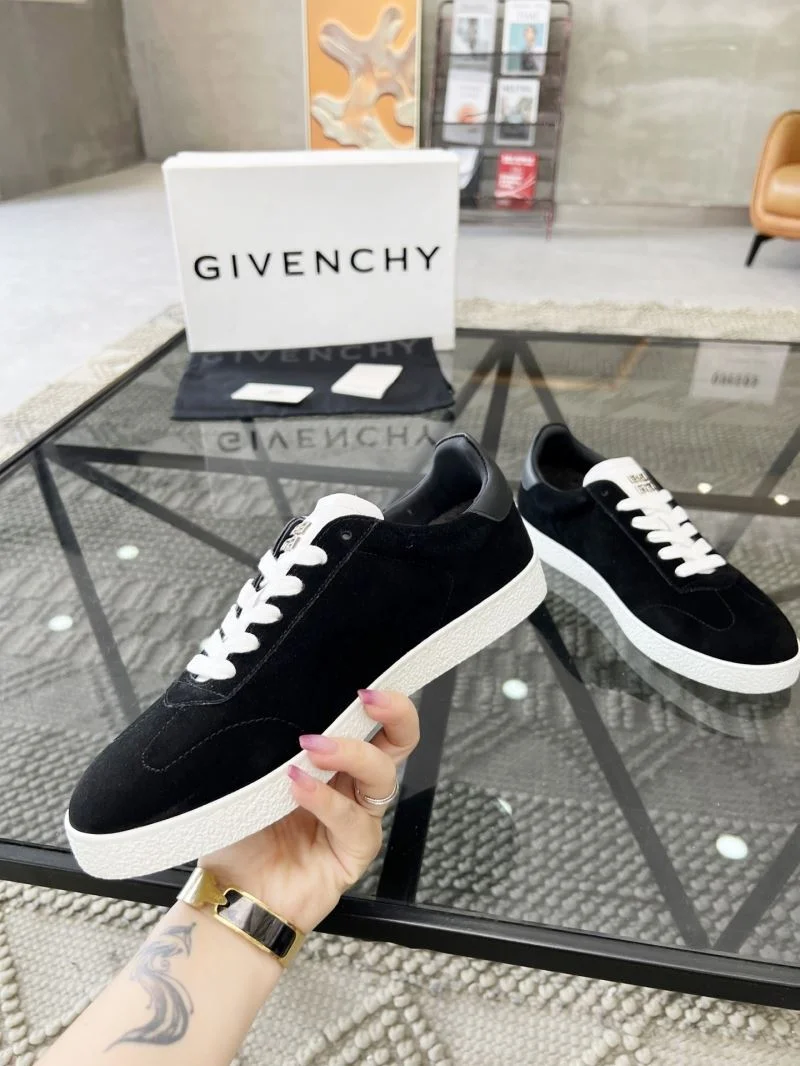 HighPerformance Givenchy Shoes 4585