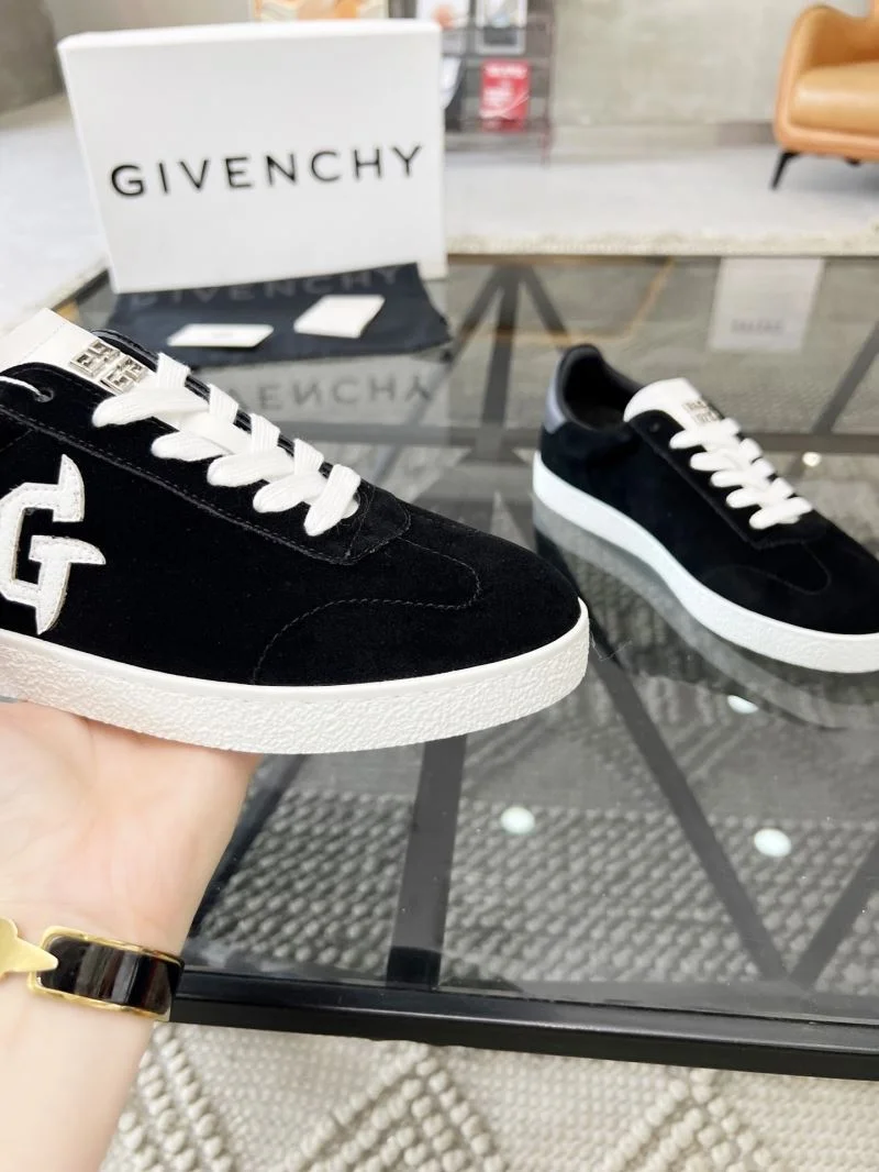 HighPerformance Givenchy Shoes 4585