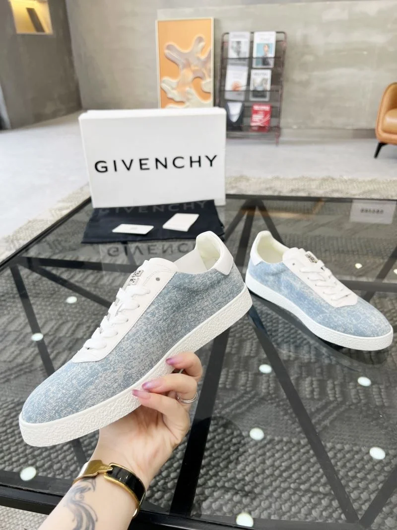 Givenchy Shoes Resilient 4675