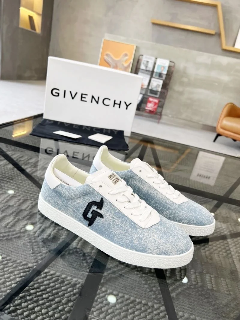 Givenchy Shoes Resilient 4675