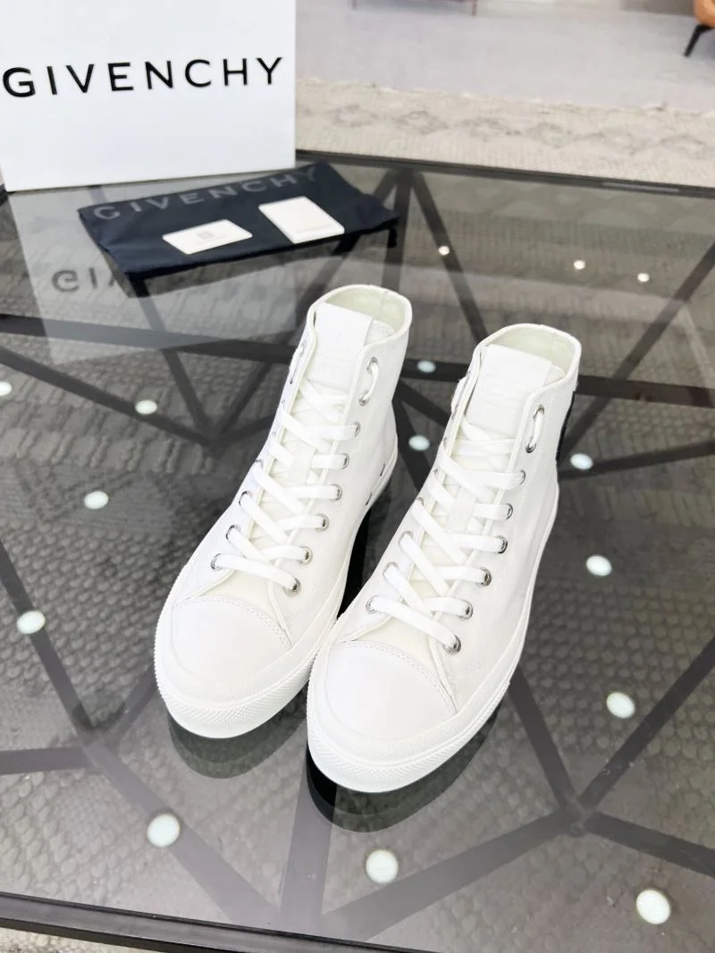 SoftTouch Givenchy Shoes 4584
