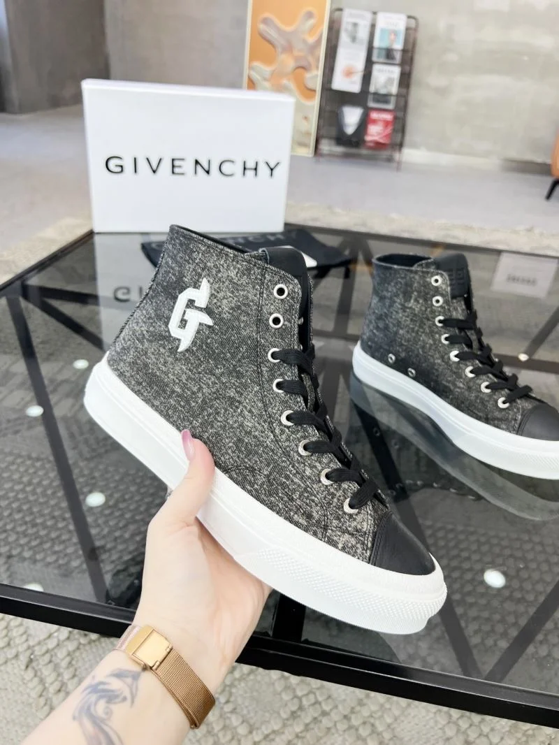 WellDesigned Givenchy Shoes 4611