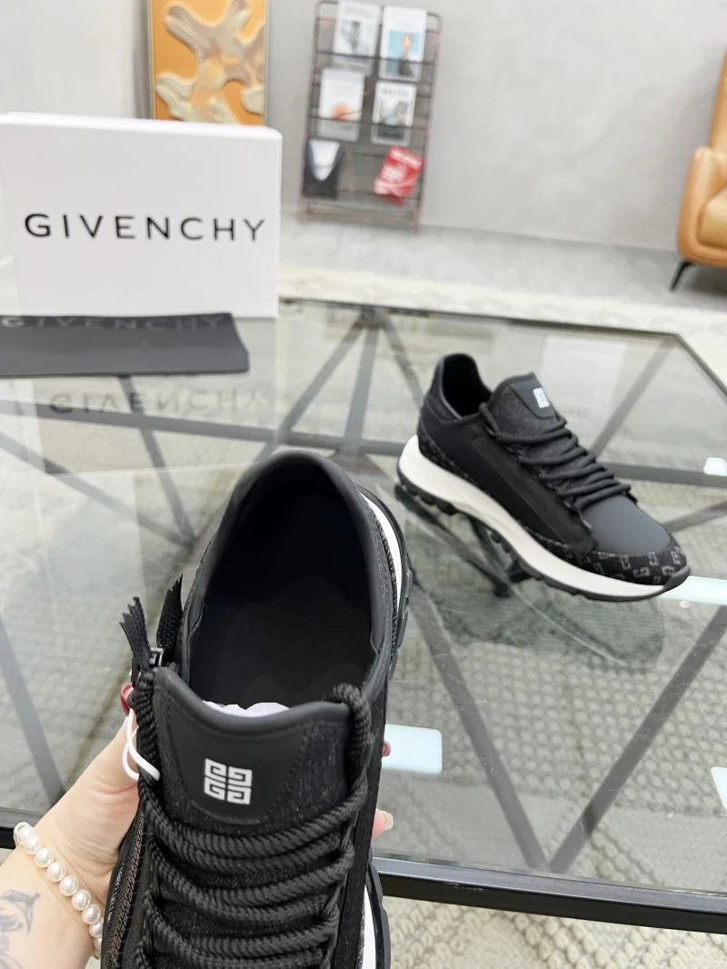 Givenchy Shoes ZeroBulk 4562