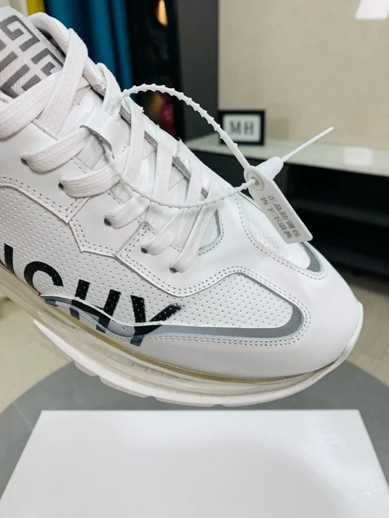 QuickDry Givenchy Shoes 4565