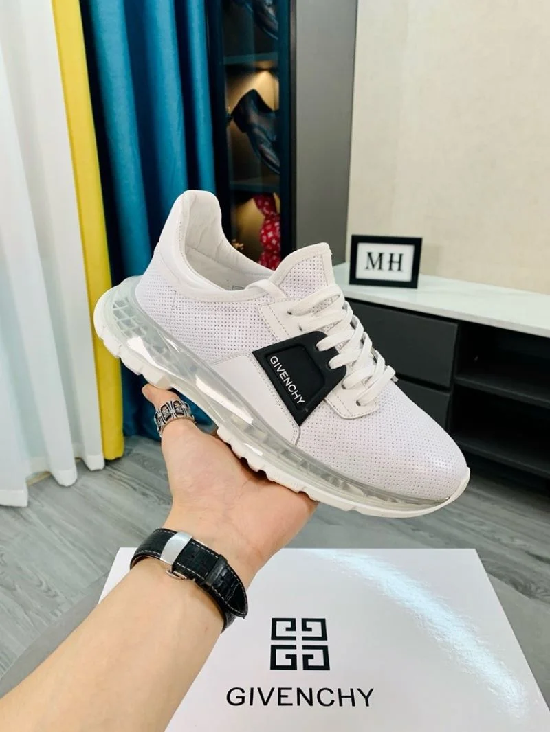 FashionForward Givenchy Shoes 4555