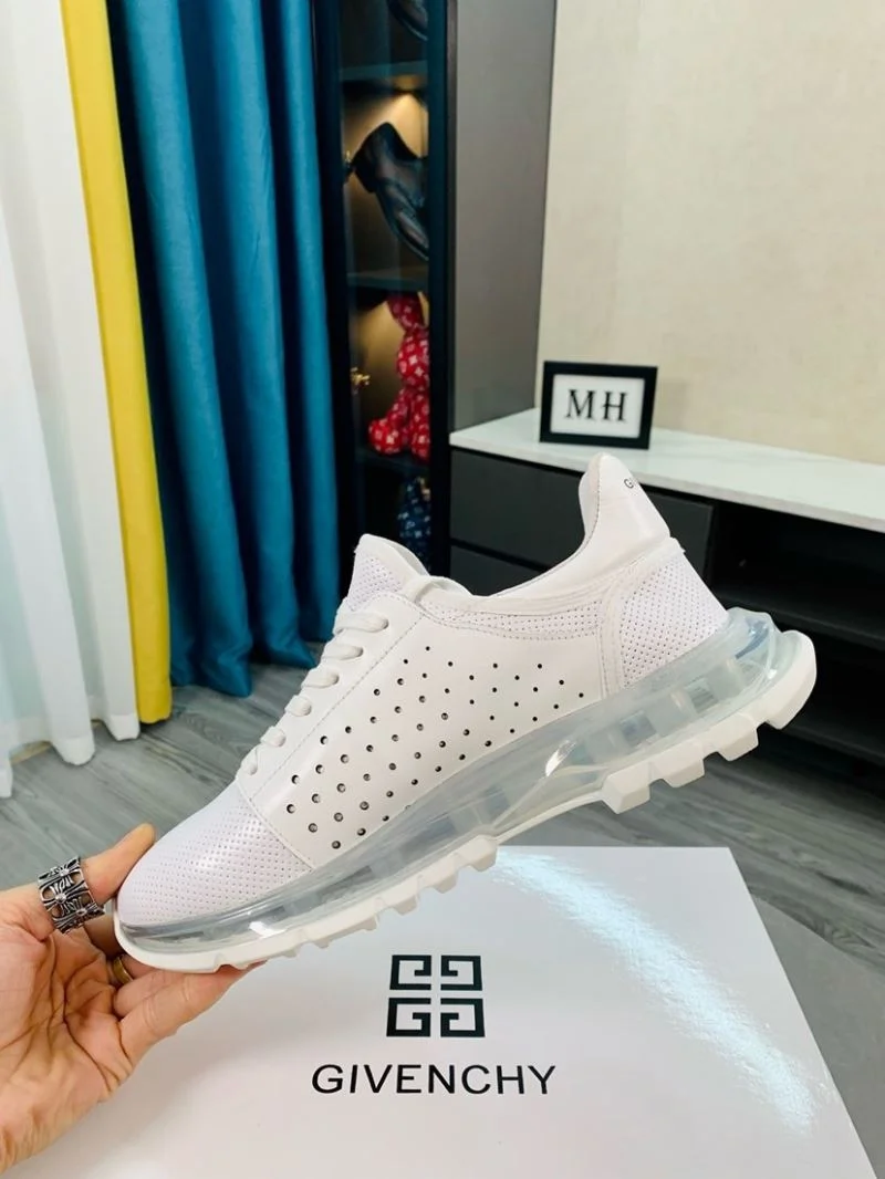 FashionForward Givenchy Shoes 4555
