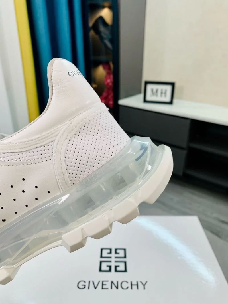 FashionForward Givenchy Shoes 4555