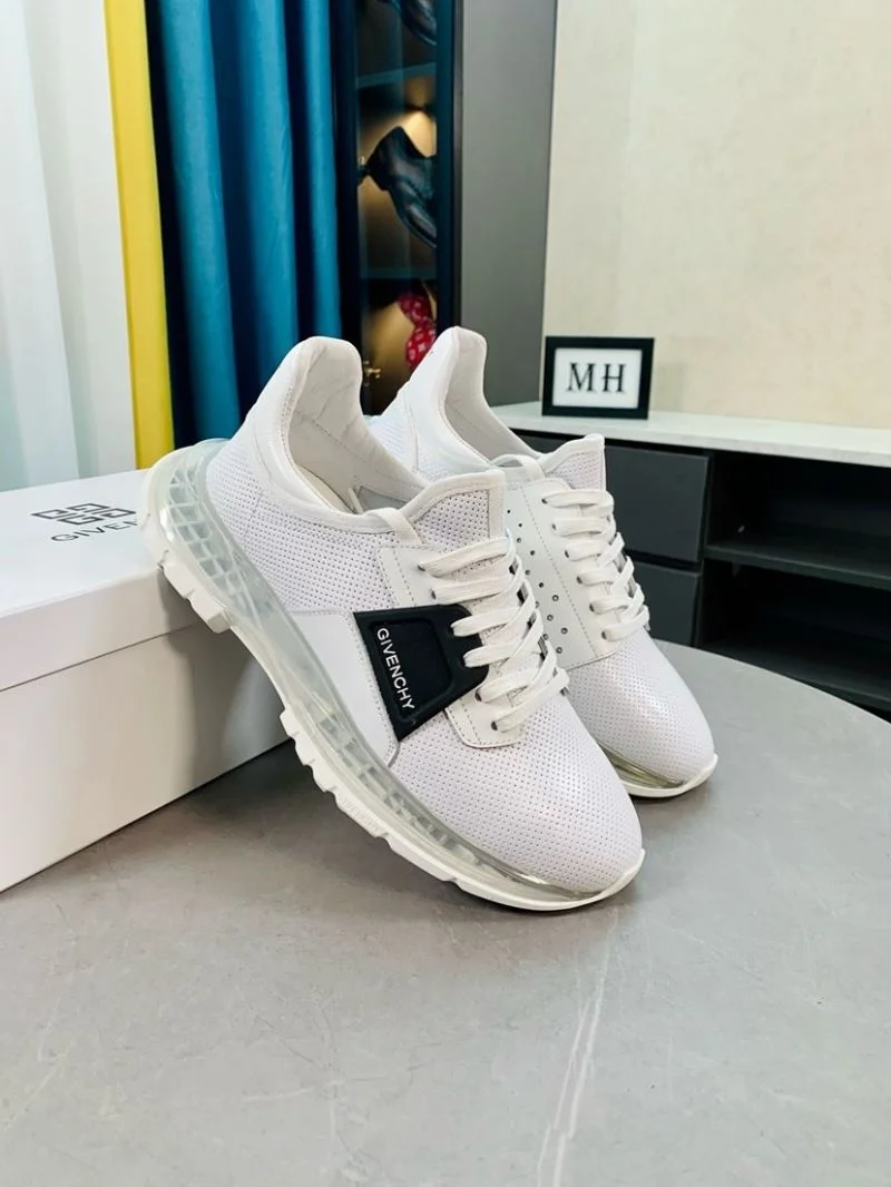 FashionForward Givenchy Shoes 4555