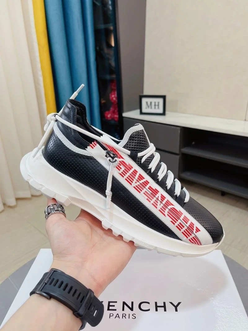 Elegant Givenchy Shoes 4595