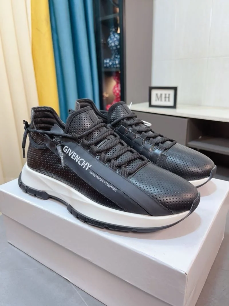 Neat Givenchy Shoes 4556