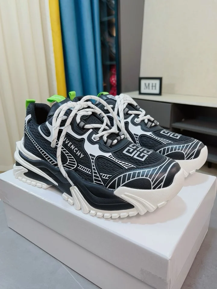 Givenchy Shoes Breathable 4643