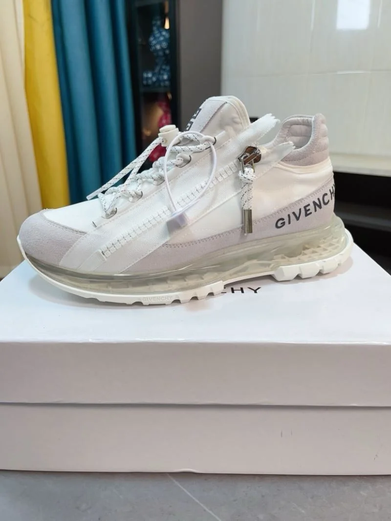 WellDesigned Givenchy Shoes 4573