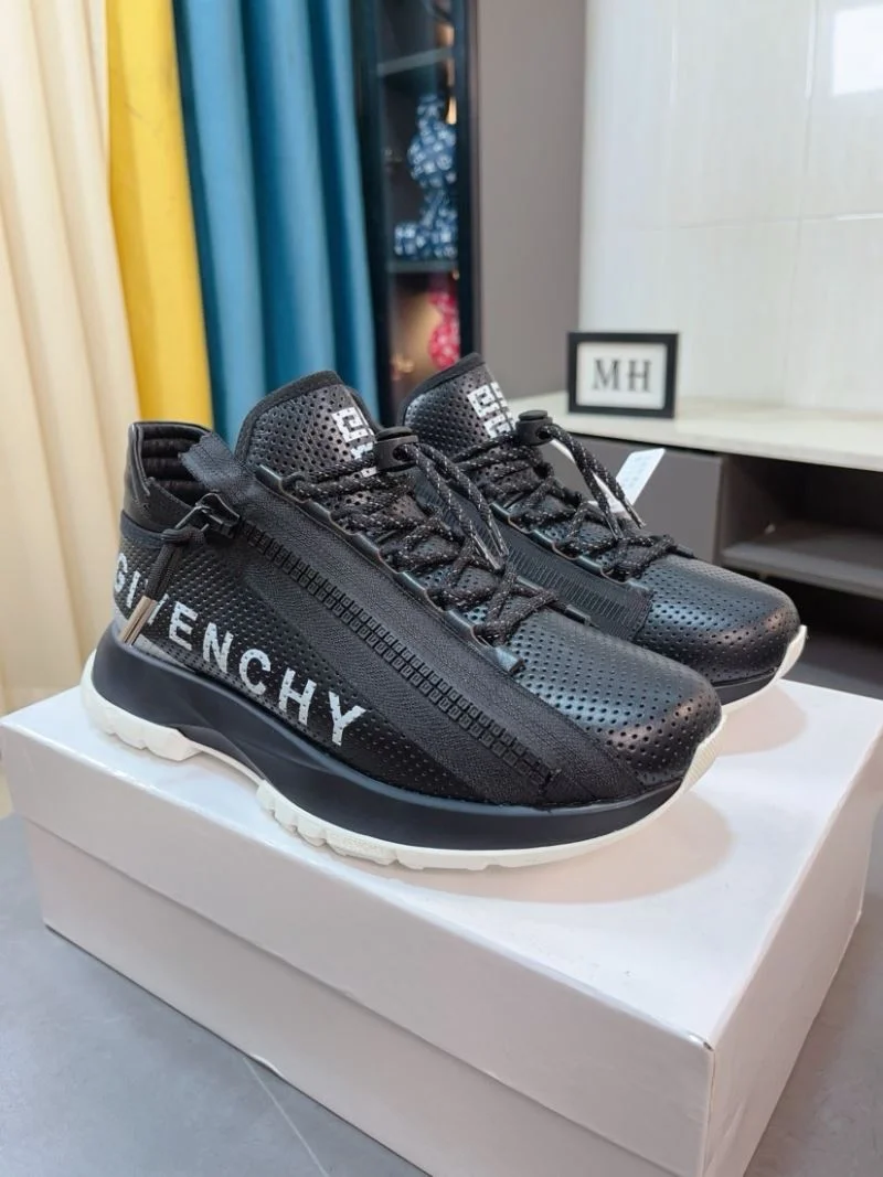 HighQuality Givenchy Shoes 4570