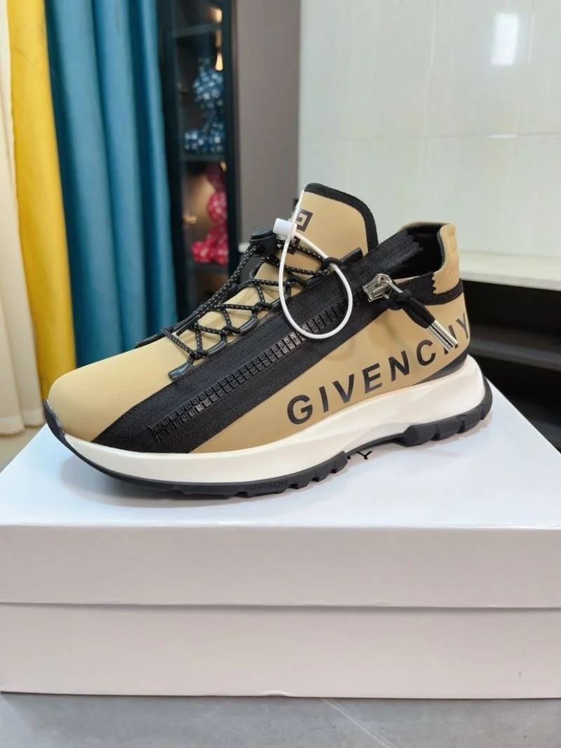 Functional Givenchy Shoes 4659