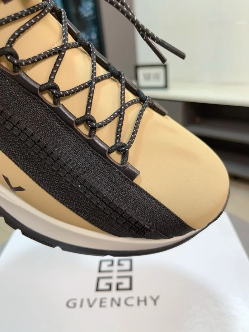 Functional Givenchy Shoes 4659