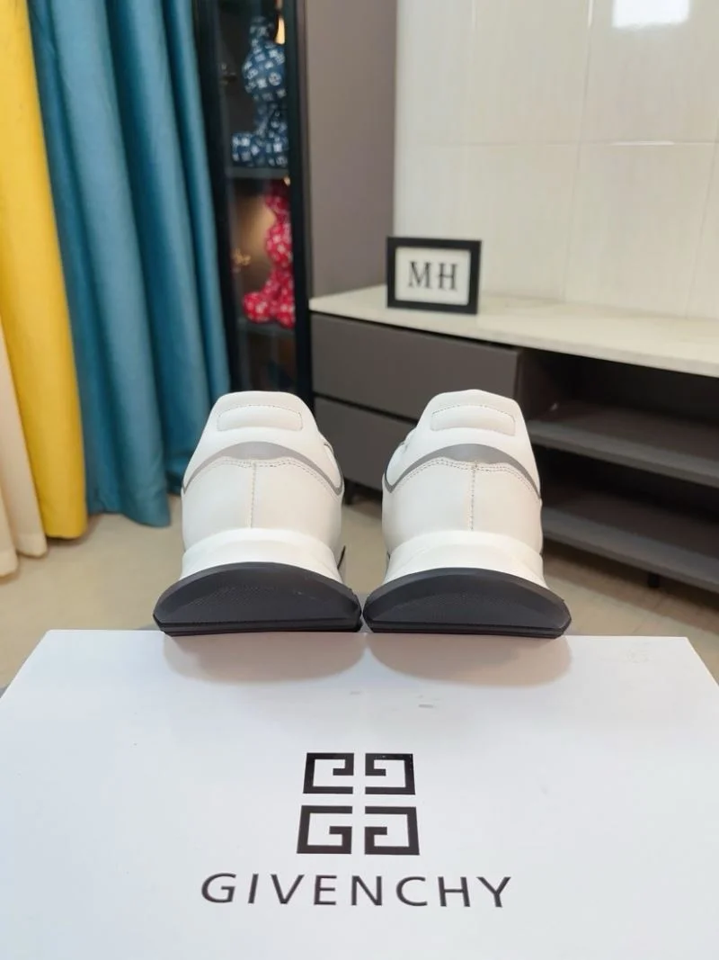 Lightweight Givenchy Shoes 4541