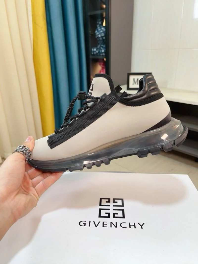 Modern Givenchy Shoes 4568