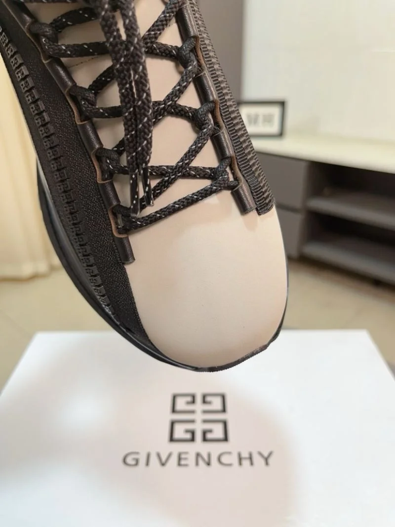 Modern Givenchy Shoes 4568