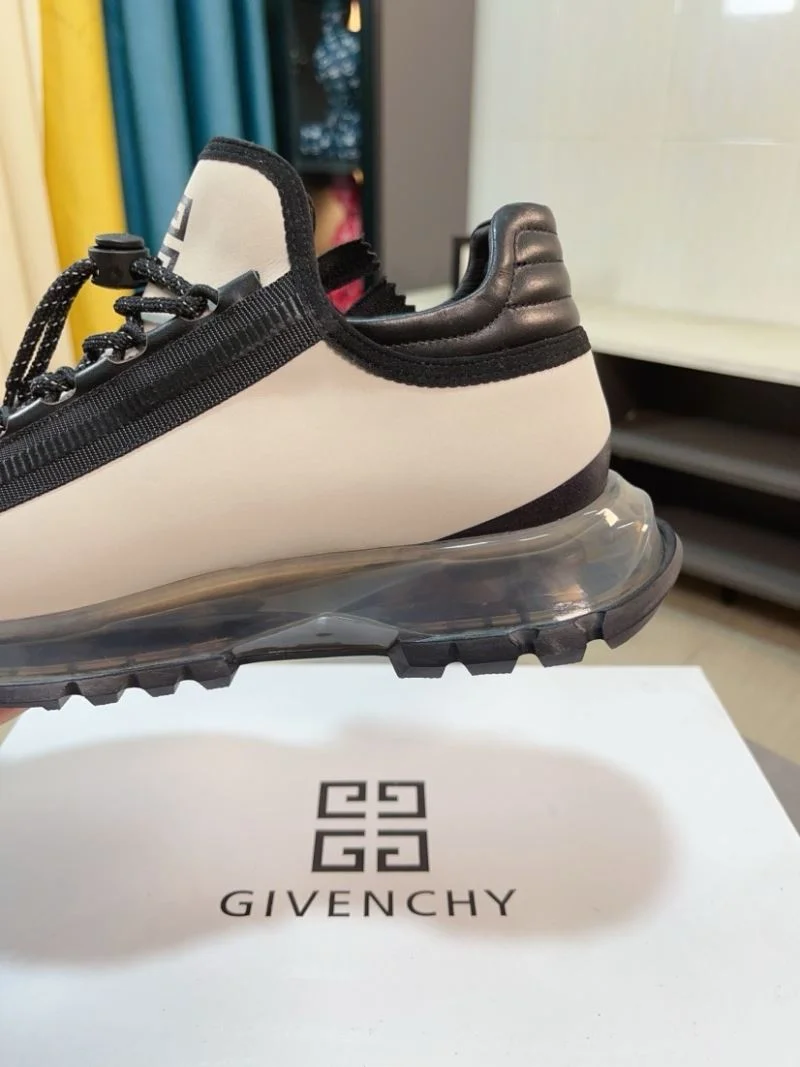 Modern Givenchy Shoes 4568