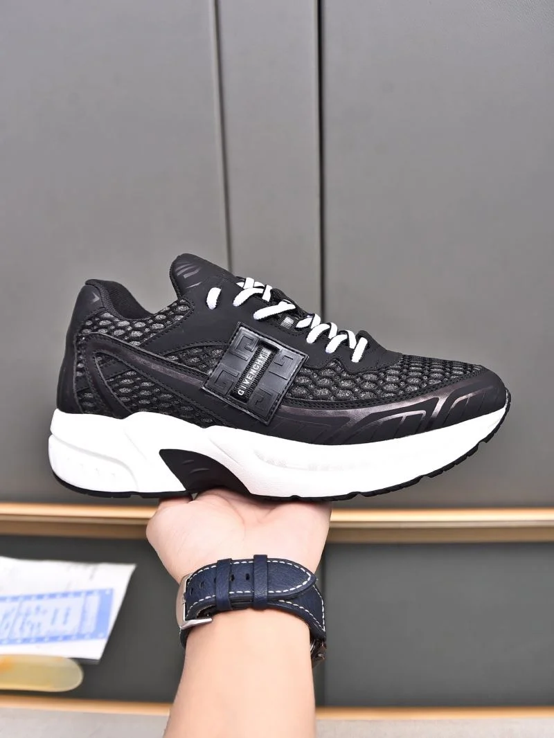 Durable Givenchy Shoes 4523
