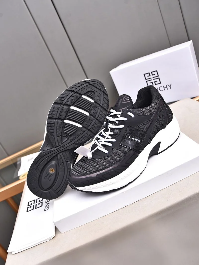Durable Givenchy Shoes 4523