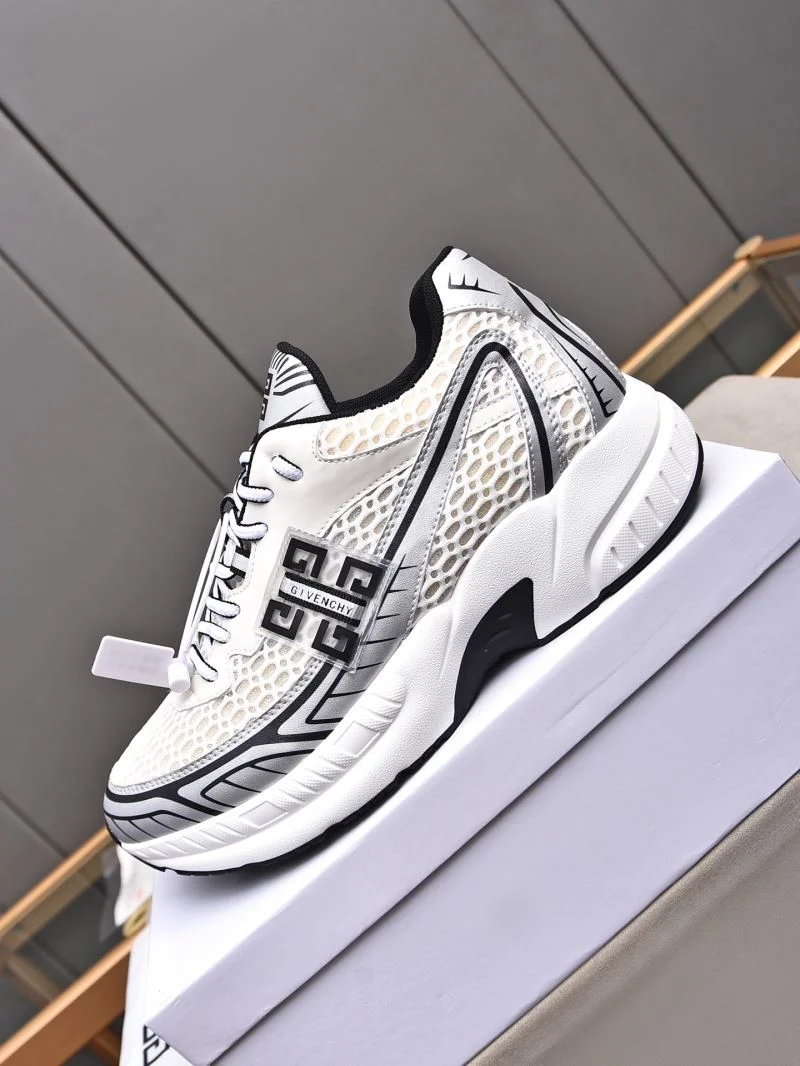 Unisex Givenchy Shoes 4521