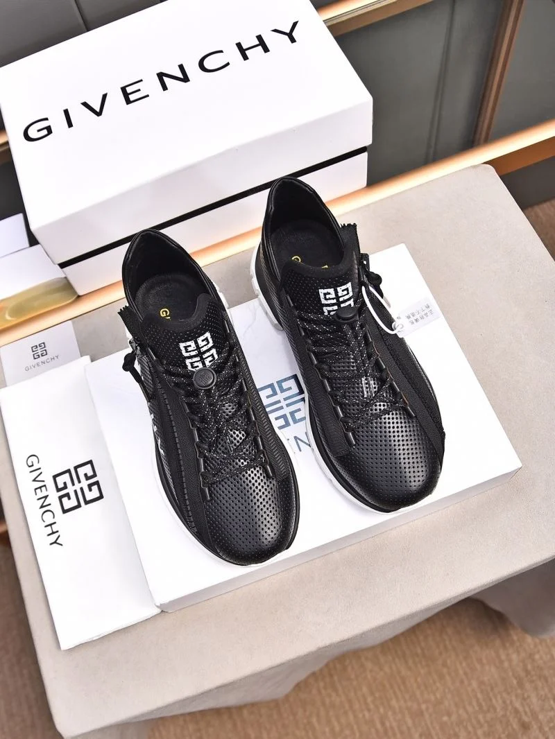 Compact Givenchy Shoes 4558