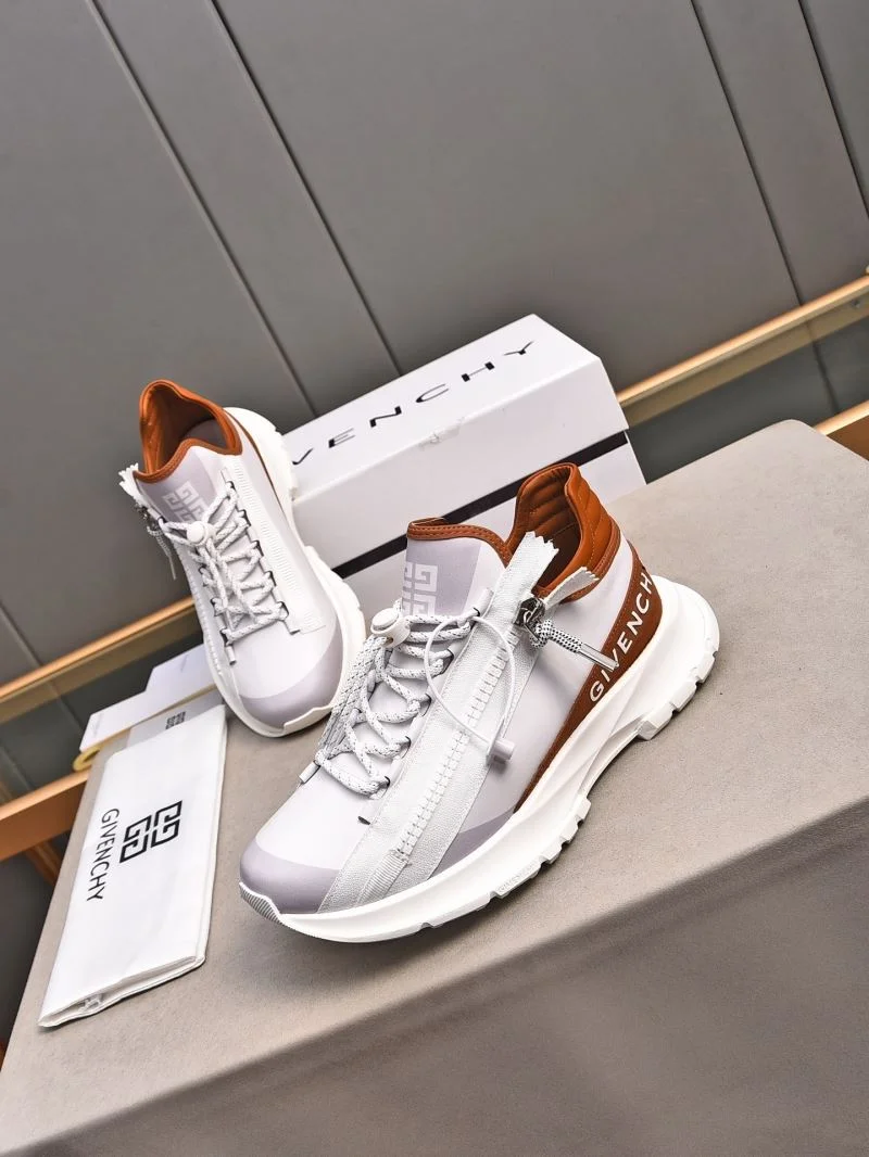 Snug Givenchy Shoes 4518