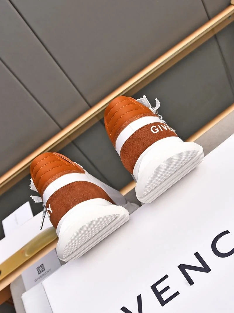 Snug Givenchy Shoes 4518