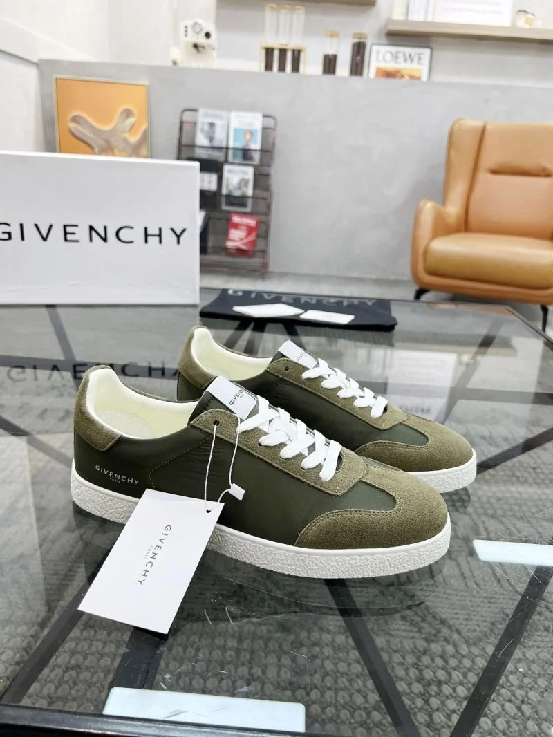Givenchy Shoes TimelessDesign 4500