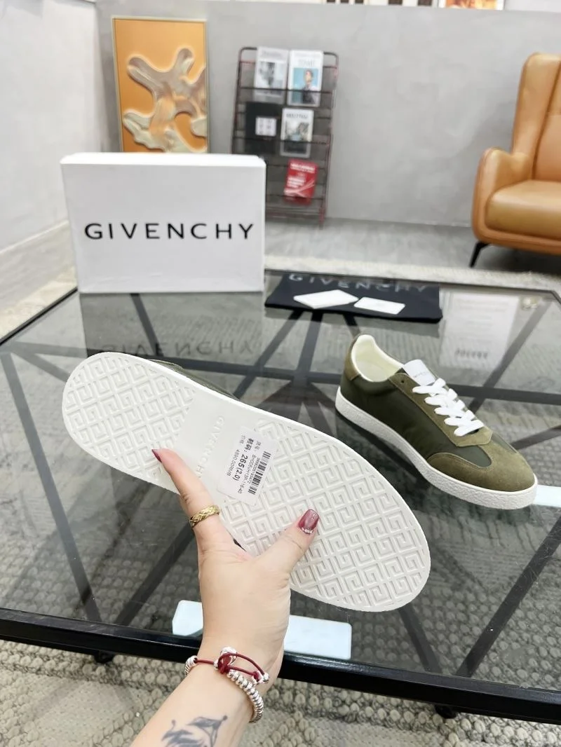 Givenchy Shoes TimelessDesign 4500