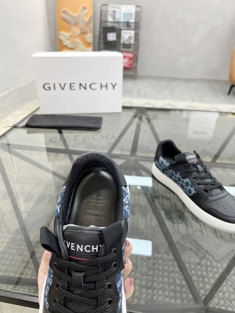 OdorResistant Givenchy Shoes 4510