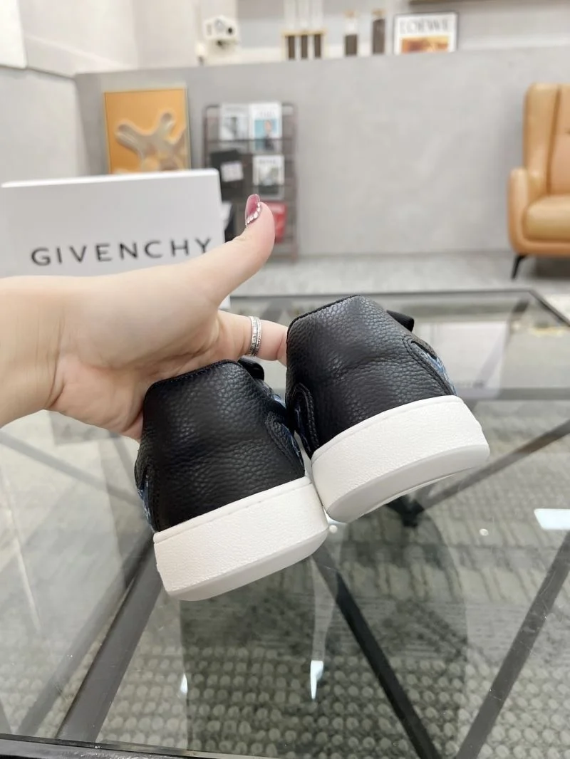 OdorResistant Givenchy Shoes 4510