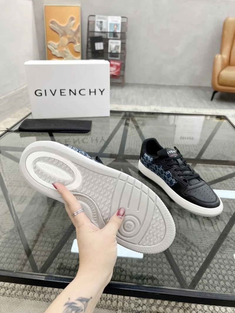 OdorResistant Givenchy Shoes 4510