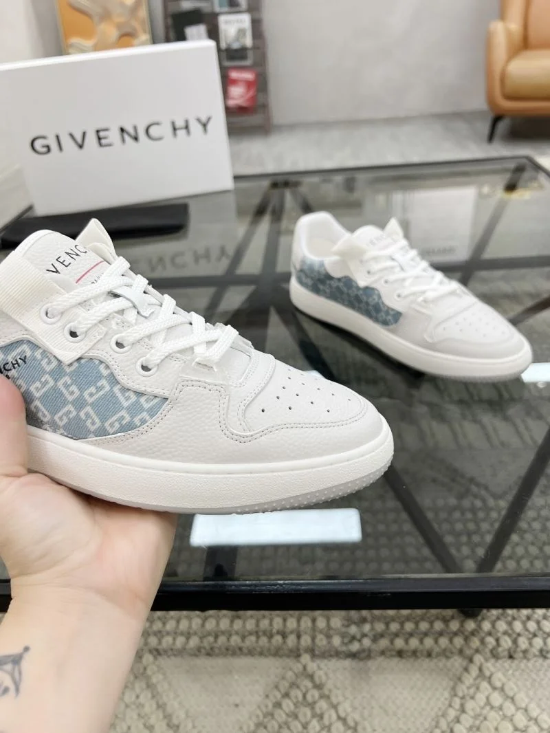 Givenchy Shoes Snug 4506