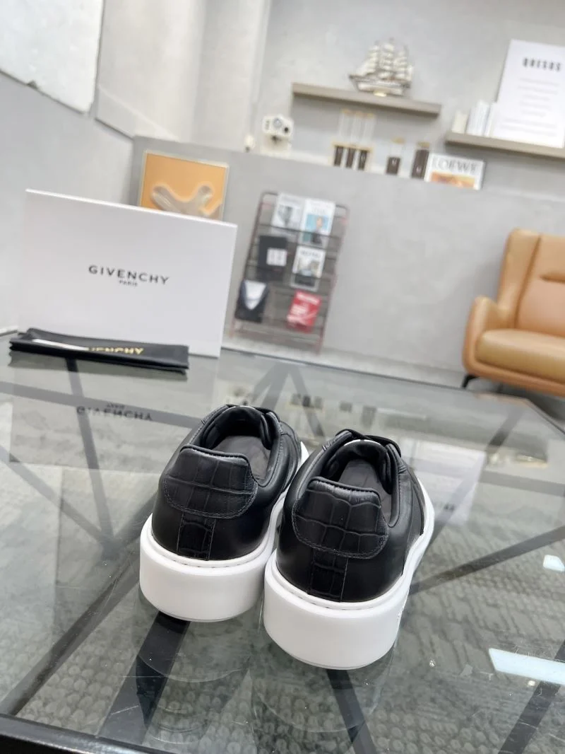 Givenchy Shoes Timeless 4537