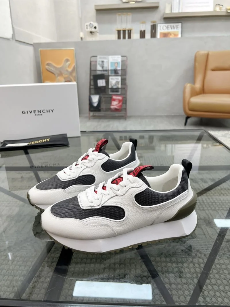 Durable Givenchy Shoes 4532