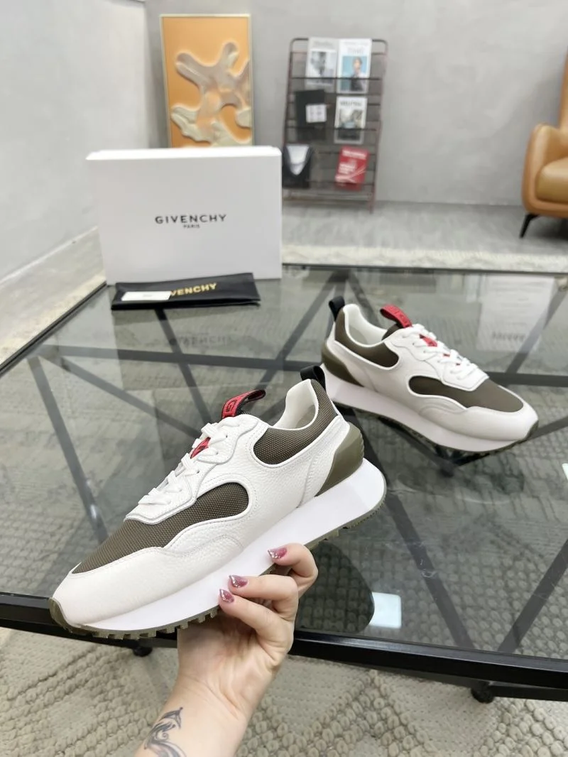 Unisex Givenchy Shoes 4501
