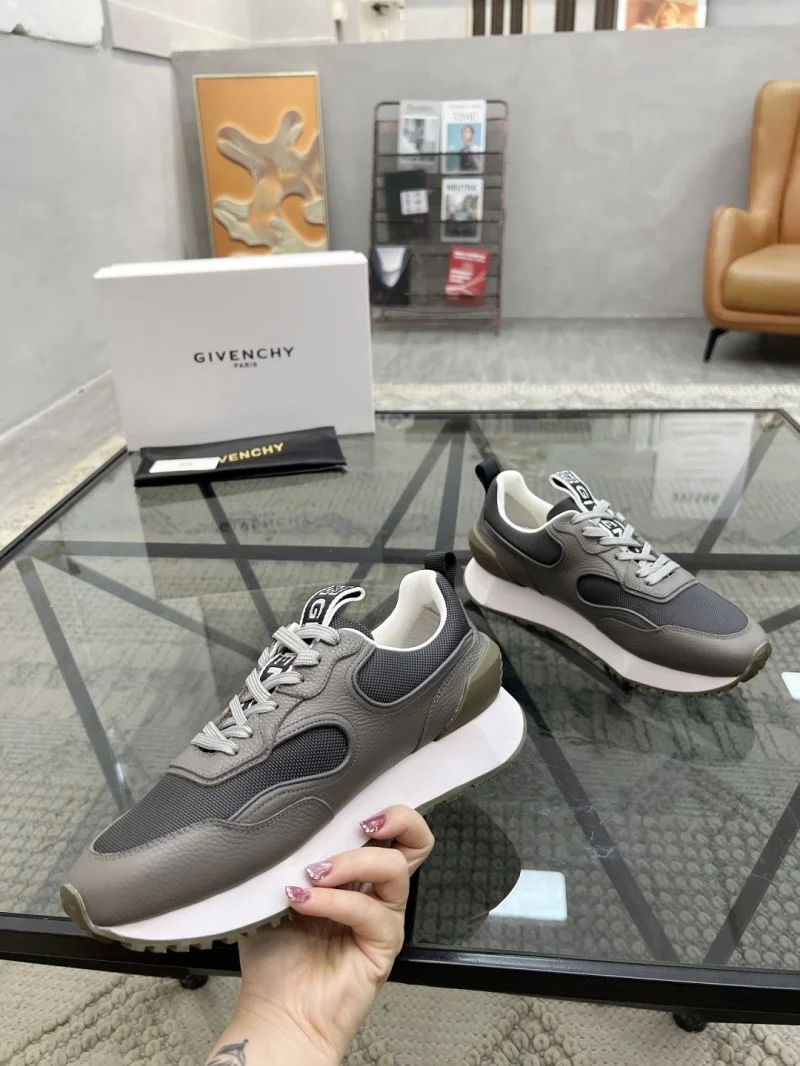 MultiPurpose Givenchy Shoes 4484