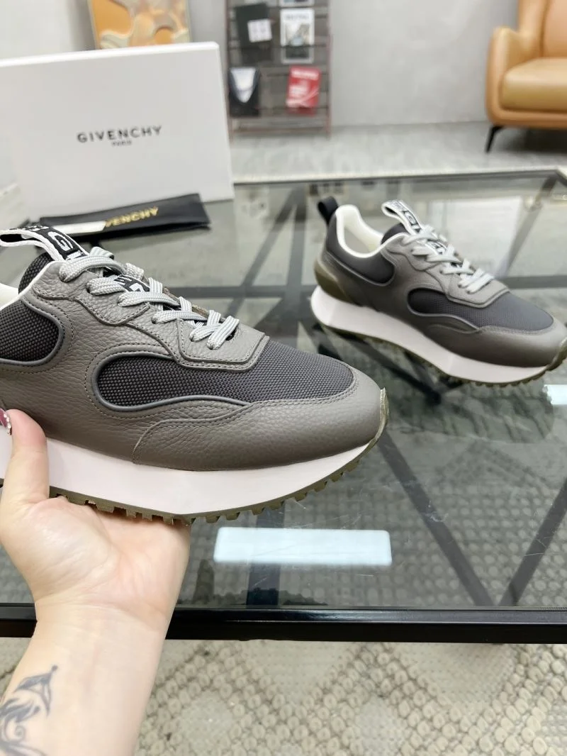 MultiPurpose Givenchy Shoes 4484